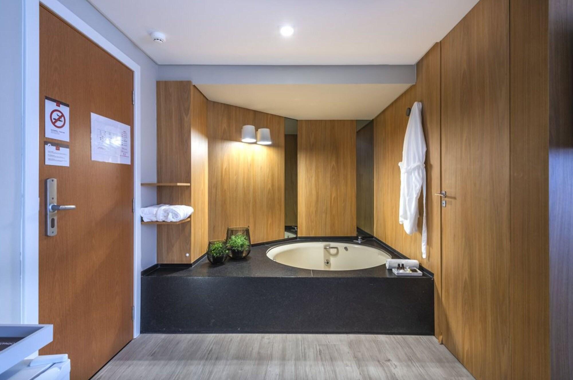 Hotel Melo Balneário Camboriú المظهر الخارجي الصورة